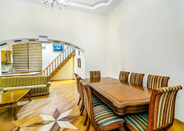 Apartment Hiss Lux