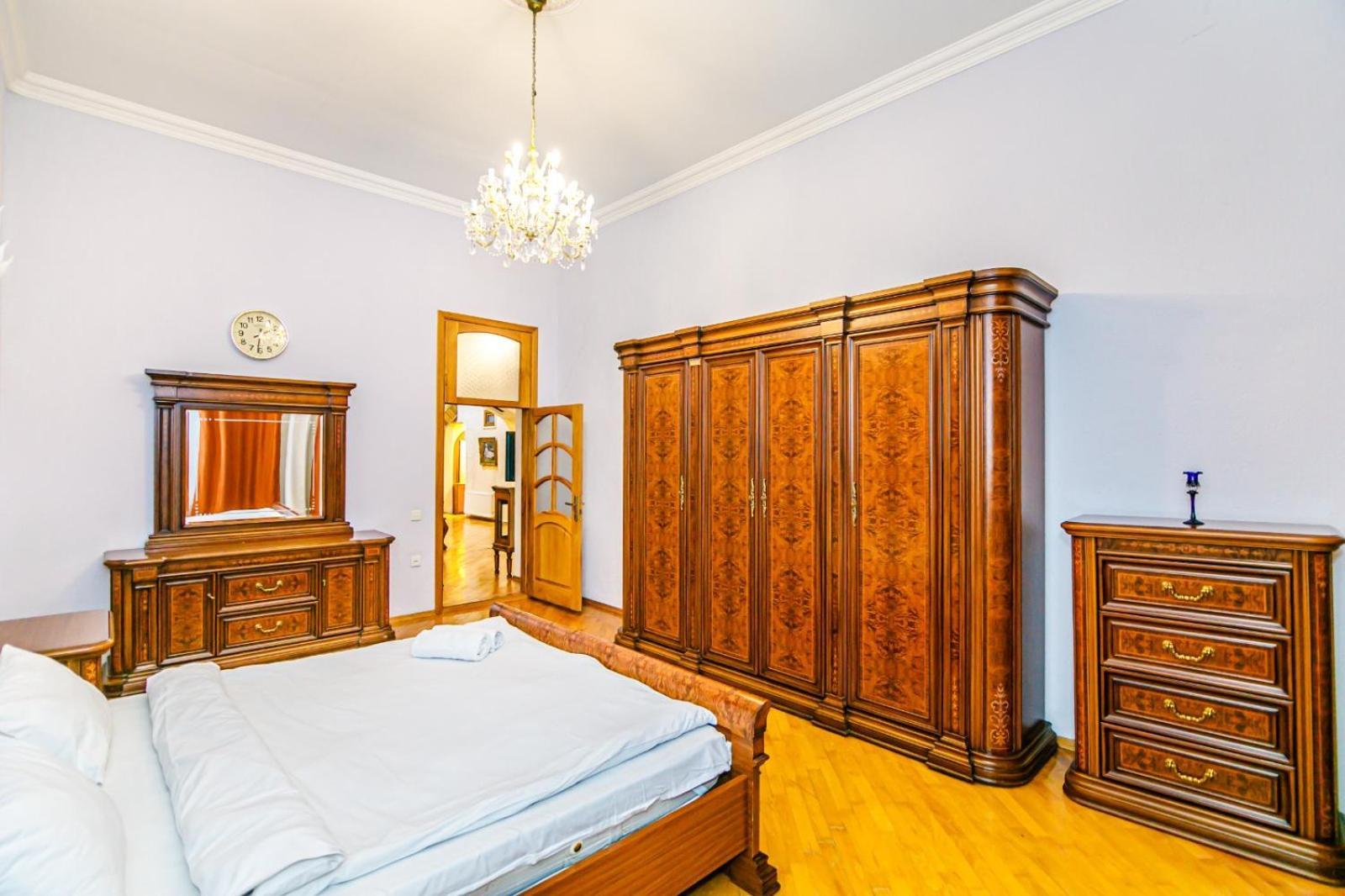 Hiss Lux Apartment Baku
