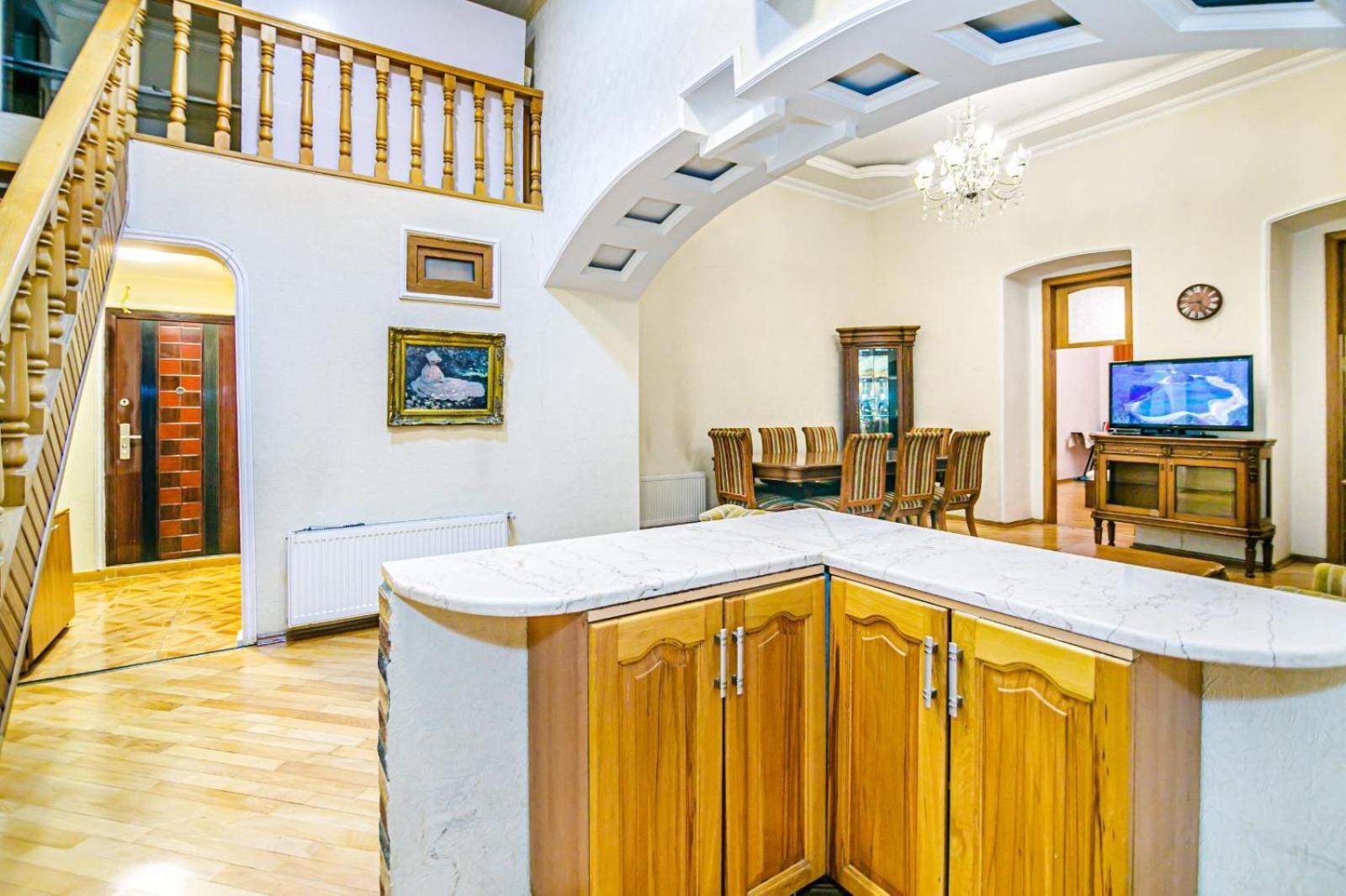 Hiss Lux Apartment Baku